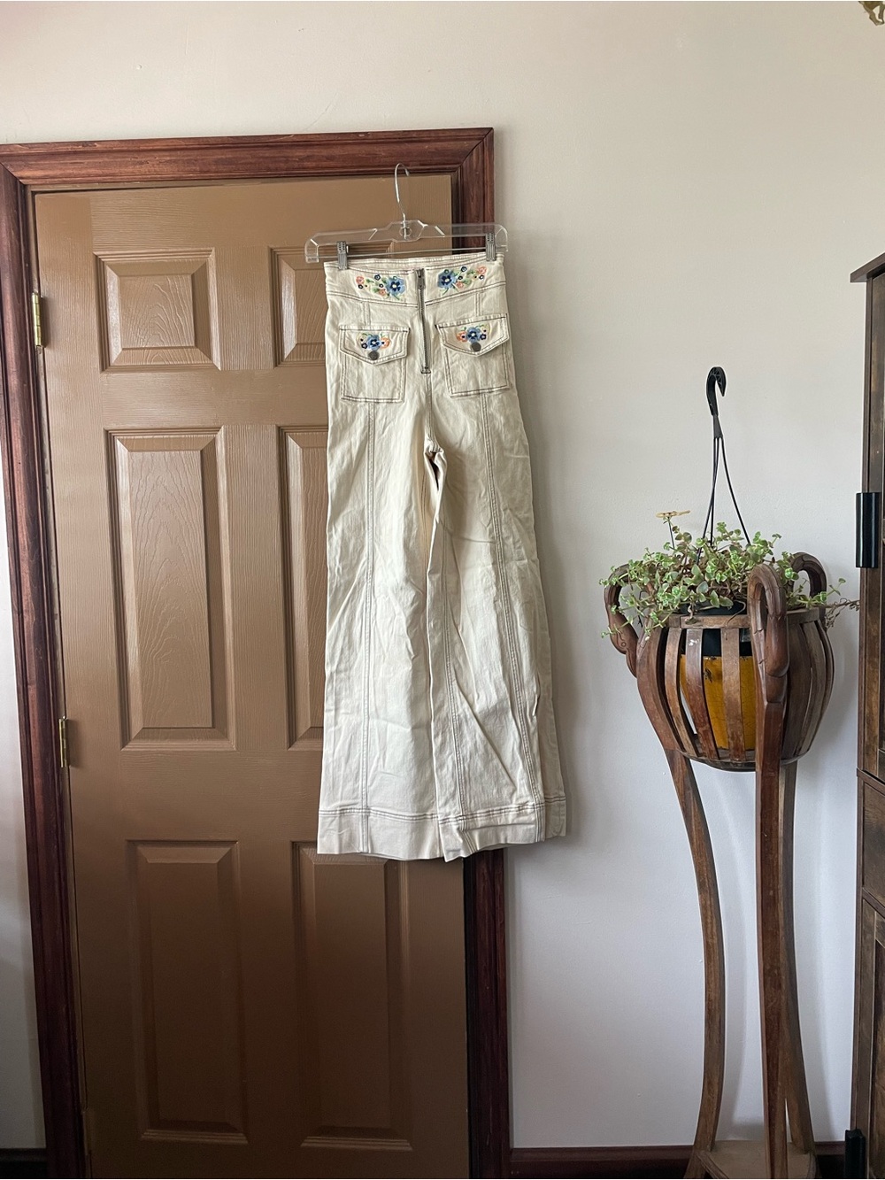 Floral Embroidered Wide Leg Jeans - Picture 2 of 6